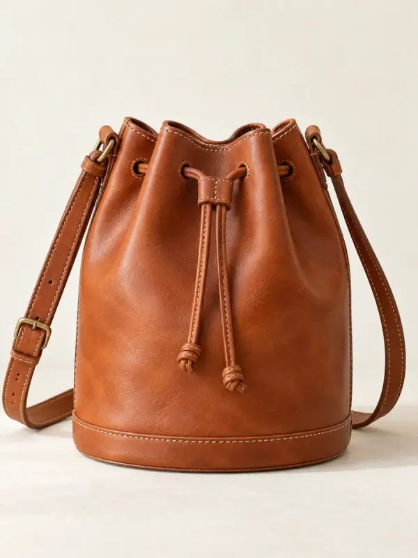Sac seau en cuir « Chouara » — Cuir de vachette, Fès